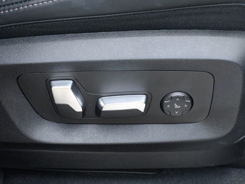 Used 2026 BMW X5 sDrive40i RWD image 25