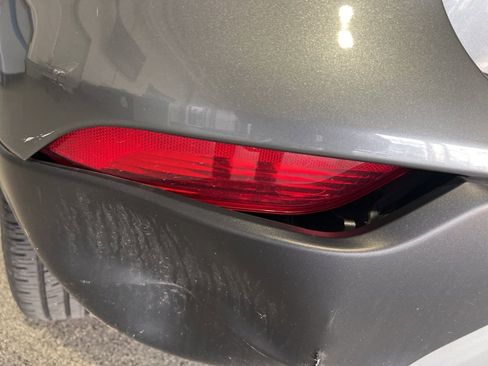 Used 2019 Buick Encore Preferred image 18