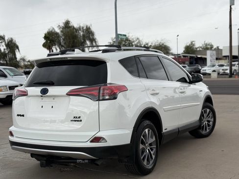Used 2016 Toyota RAV4 XLE image 6