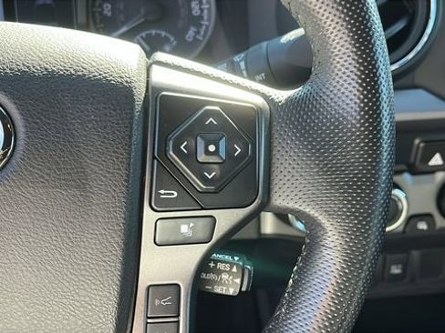 Used 2023 Toyota Tacoma TRD Off-Road image 13
