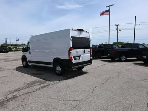Used 2023 RAM ProMaster 2500 FWD image 8