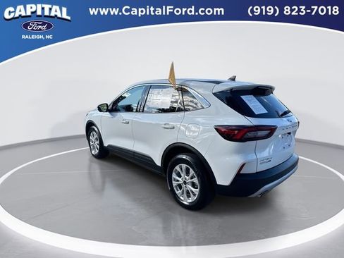 Certified 2023 Ford Escape Active w/ Tech Pack #2 image 6