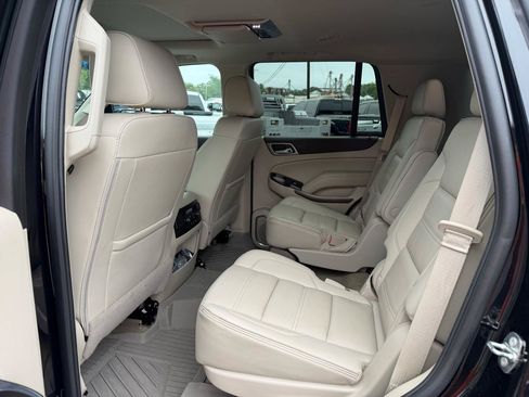 Used 2018 GMC Yukon Denali w/ Denali Ultimate Package AWD/4WD image 11