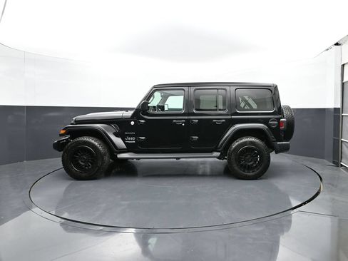 Used 2020 Jeep Wrangler Unlimited Sahara AWD/4WD image 7