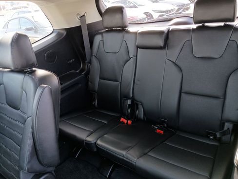 Used 2023 Kia Telluride SX Prestige AWD/4WD image 30