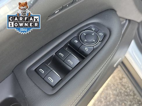 Used 2024 Cadillac XT6 Luxury FWD image 11