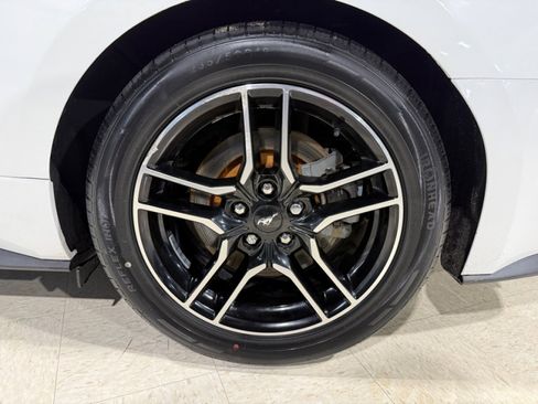 Used 2020 Ford Mustang GT Premium image 34