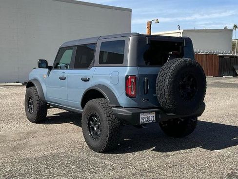 Certified 2023 Ford Bronco Badlands image 4