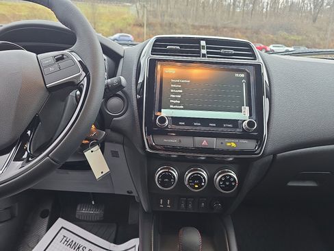 New 2026 Mitsubishi Outlander Sport LE AWD/4WD image 19