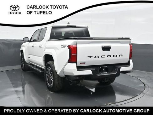 Used 2025 Toyota Tacoma TRD Sport image 10