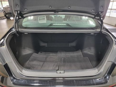 Certified 2023 Honda Accord EX image 36