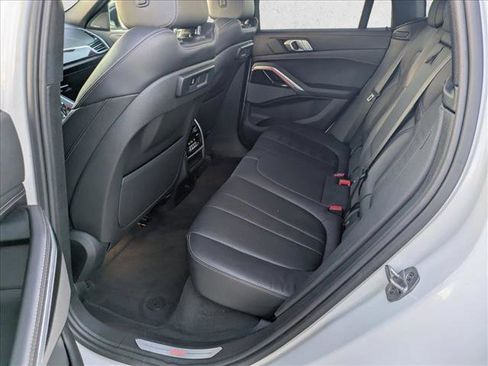 Used 2021 BMW X6 xDrive40i w/ Premium Package image 19