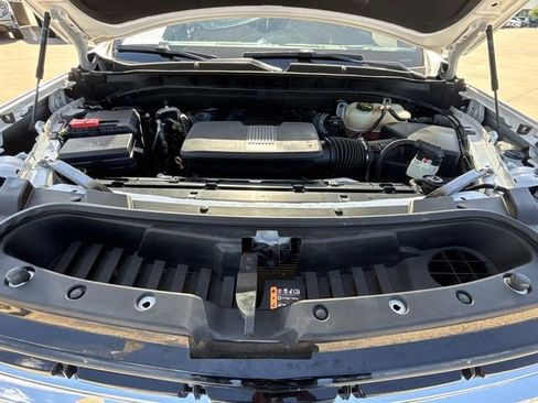 Used 2022 Chevrolet Tahoe LT w/ LT Signature Package image 34