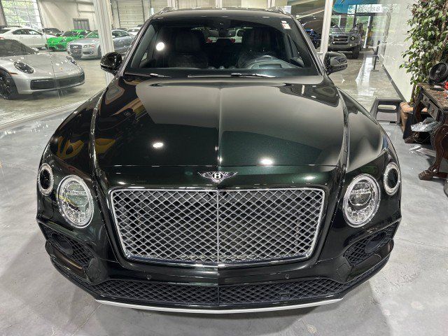 Used 2017 Bentley Bentayga AWD/4WD image 15