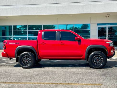 Used 2023 Nissan Frontier PRO-4X w/ Pro-4X Premium Package image 3