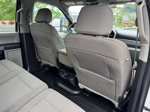 Used 2019 Ford F250 XLT w/ FX4 Off-Road Package AWD/4WD image 17