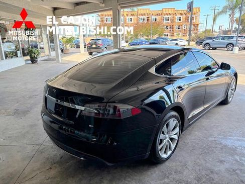 Used 2015 Tesla Model S 85 RWD image 3