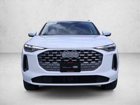 Certified 2025 Audi Q5 Premium w/ Premium Plus AWD/4WD image 2
