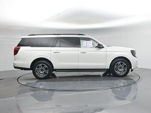 Used 2025 Ford Expedition Max Active image 5