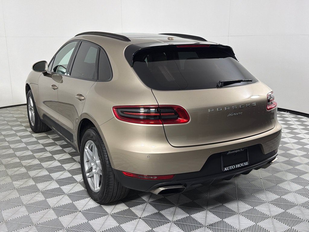 Used 2018 Porsche Macan AWD/4WD image 7