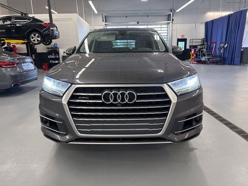 Used 2019 Audi Q7 3.0T Premium Plus w/ Premium Plus Package AWD/4WD image 11