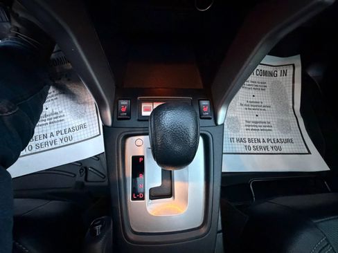 Used 2015 Subaru Forester 2.5i Limited image 14