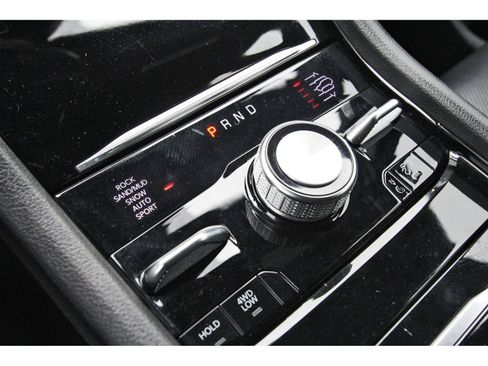 Used 2023 Jeep Grand Cherokee L Overland w/ Advanced Protech Group III AWD/4WD image 30