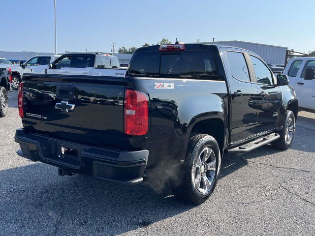 Used 2019 Chevrolet Colorado Z71 AWD/4WD image 3