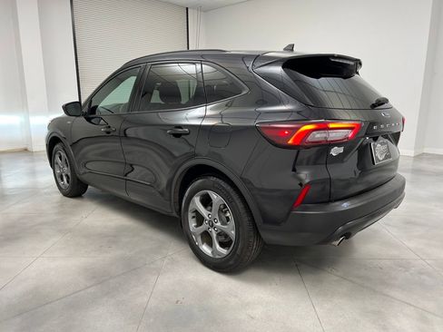Used 2025 Ford Escape ST-Line image 5