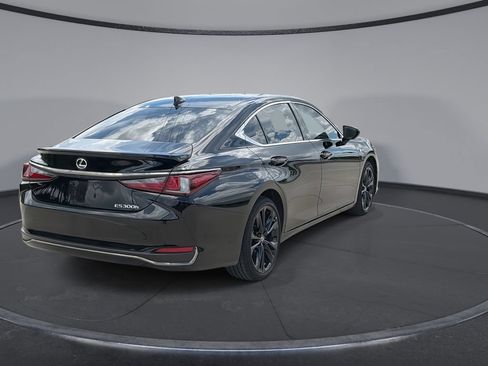 Certified 2024 Lexus ES 300h F Sport w/ Accessory Package (Z2) FWD image 11