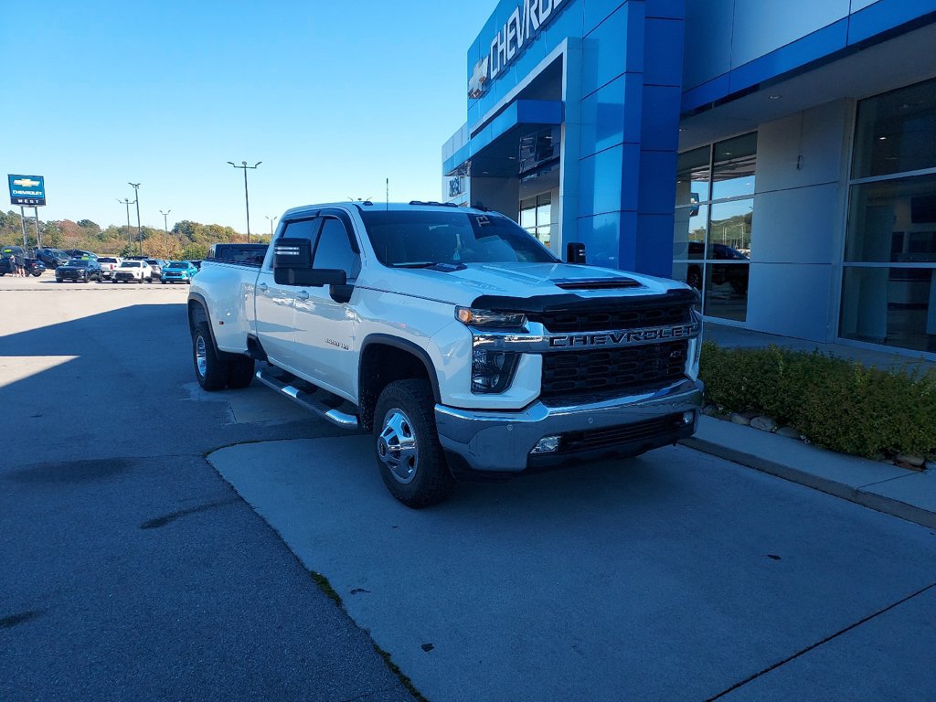 Used 2020 Chevrolet Silverado 3500 LT w/ All Star Edition AWD/4WD image 6