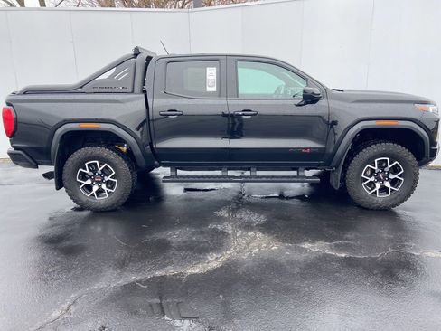 Certified 2024 GMC Canyon AT4X image 2