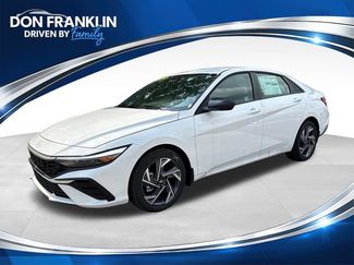 New 2025 Hyundai Elantra Sport FWD 360° Tour