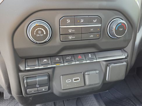 Used 2026 Chevrolet Silverado 1500 Custom w/ Turbomax Blackout Package AWD/4WD image 25