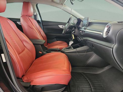 Used 2022 Kia Forte LXS FWD image 18