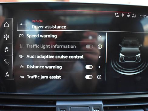 Used 2021 Audi Q5 2.0T Premium Plus w/ Premium Plus Package AWD/4WD image 36