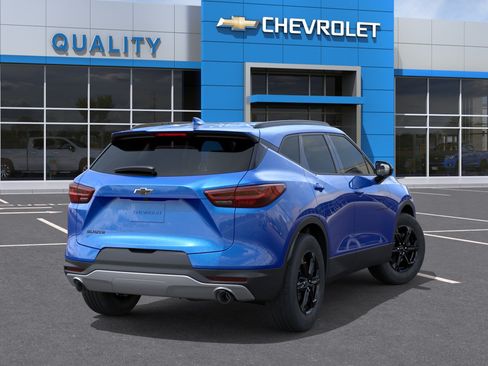 New 2026 Chevrolet Blazer LT FWD image 4