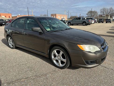 Used 2009 Subaru Legacy 2.5i Special Edition image 8