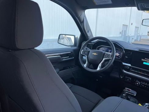 New 2026 Chevrolet Silverado 1500 LT image 21