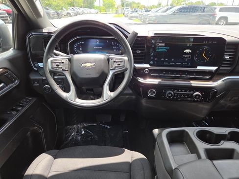 Used 2023 Chevrolet Silverado 1500 LT w/ Protection Package AWD/4WD image 64