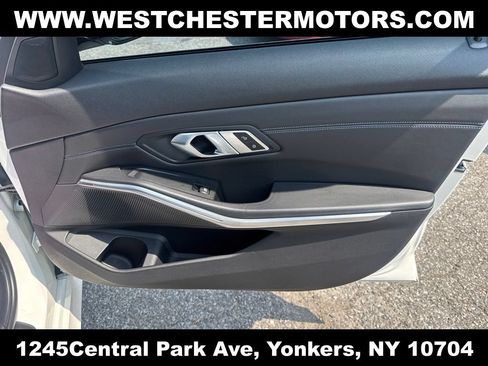 Used 2019 BMW 330i xDrive Sedan w/ M Sport Package AWD/4WD image 13