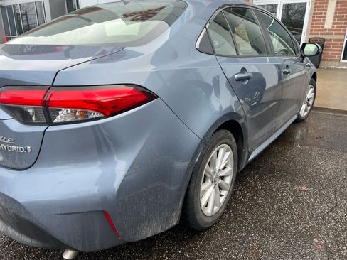 Used 2023 Toyota Corolla XLE image 5