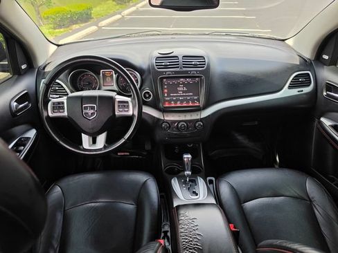 Used 2017 Dodge Journey GT AWD/4WD image 2