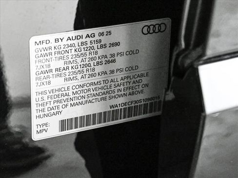 Certified 2025 Audi Q3 2.0T Premium w/ Convenience Package image 26