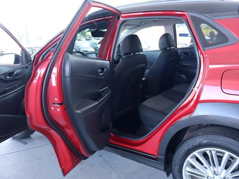 Used 2018 Hyundai Kona SEL image 29