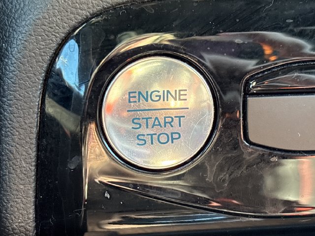 Used 2024 Ford Escape ST-Line w/ Tech Pack #1 AWD/4WD image 19