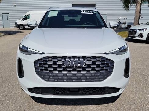 Certified 2025 Audi Q5 Premium Plus w/ Premium Plus image 3