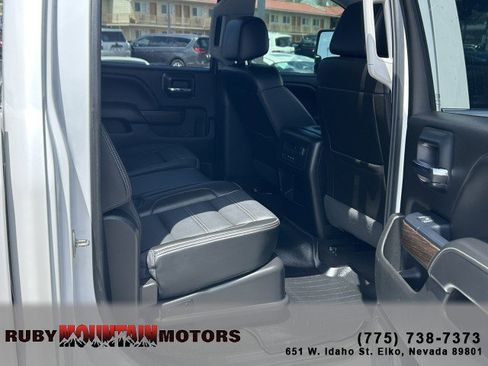 Used 2018 GMC Sierra 2500 Denali AWD/4WD image 23