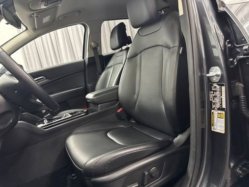 Certified 2024 Kia Sportage EX FWD image 18