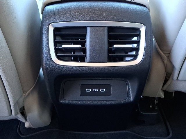 Used 2025 Acura RDX w/ Technology Package AWD/4WD image 11